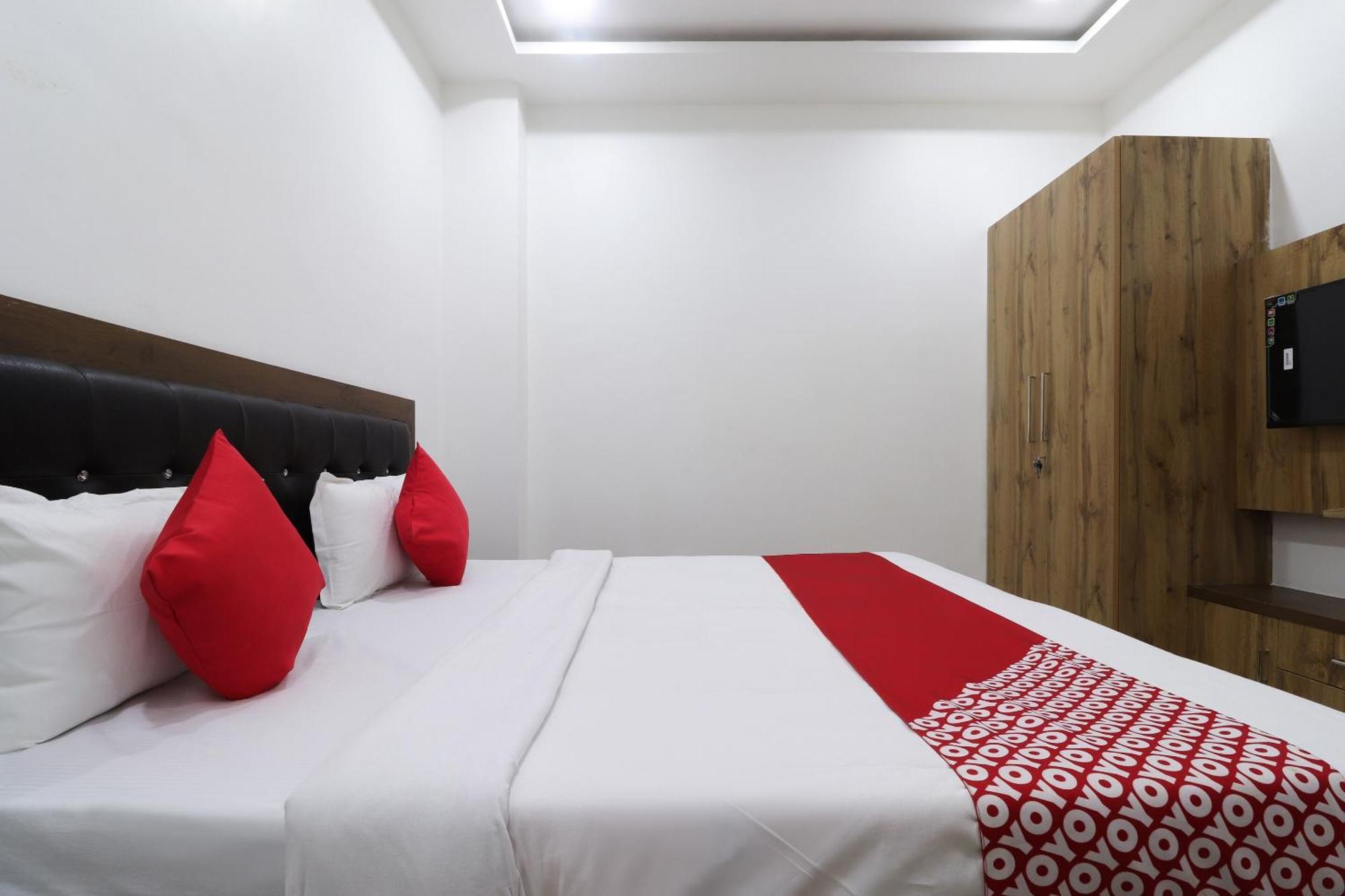 Hotel O Vrindavan Inn Near Lulu Mall Bijnaur Esterno foto