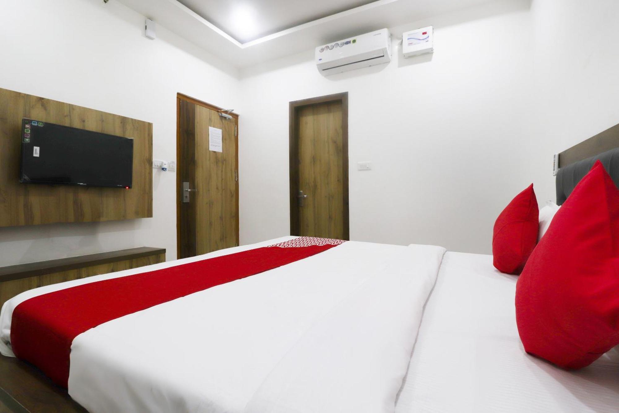 Hotel O Vrindavan Inn Near Lulu Mall Bijnaur Esterno foto
