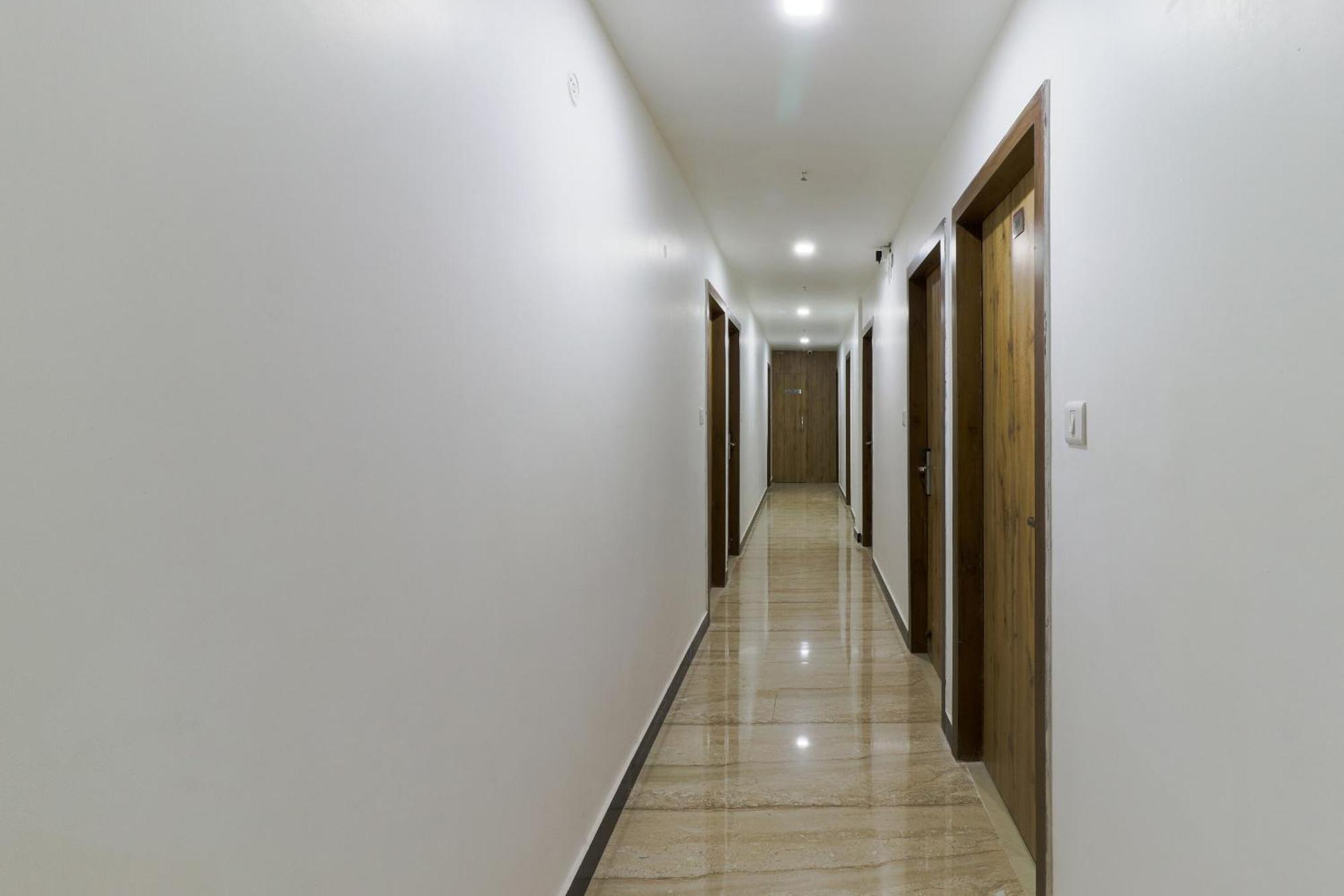 Hotel O Vrindavan Inn Near Lulu Mall Bijnaur Esterno foto